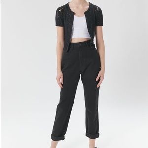 BDG BLACK MOM JEANS